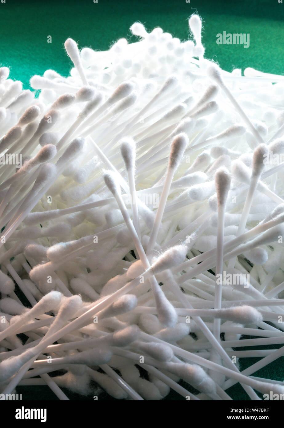 Cotton swabs used hires stock photography and images Alamy