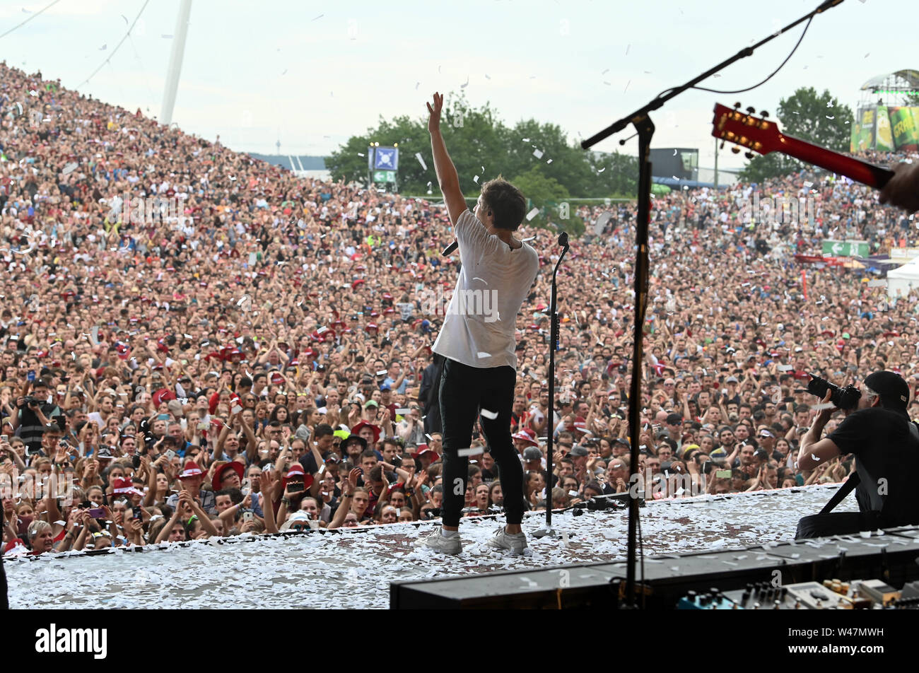 Karlsruhe, Germany. 20th July, 2019. The musician Max Giesinger performs at  the open-air festival 