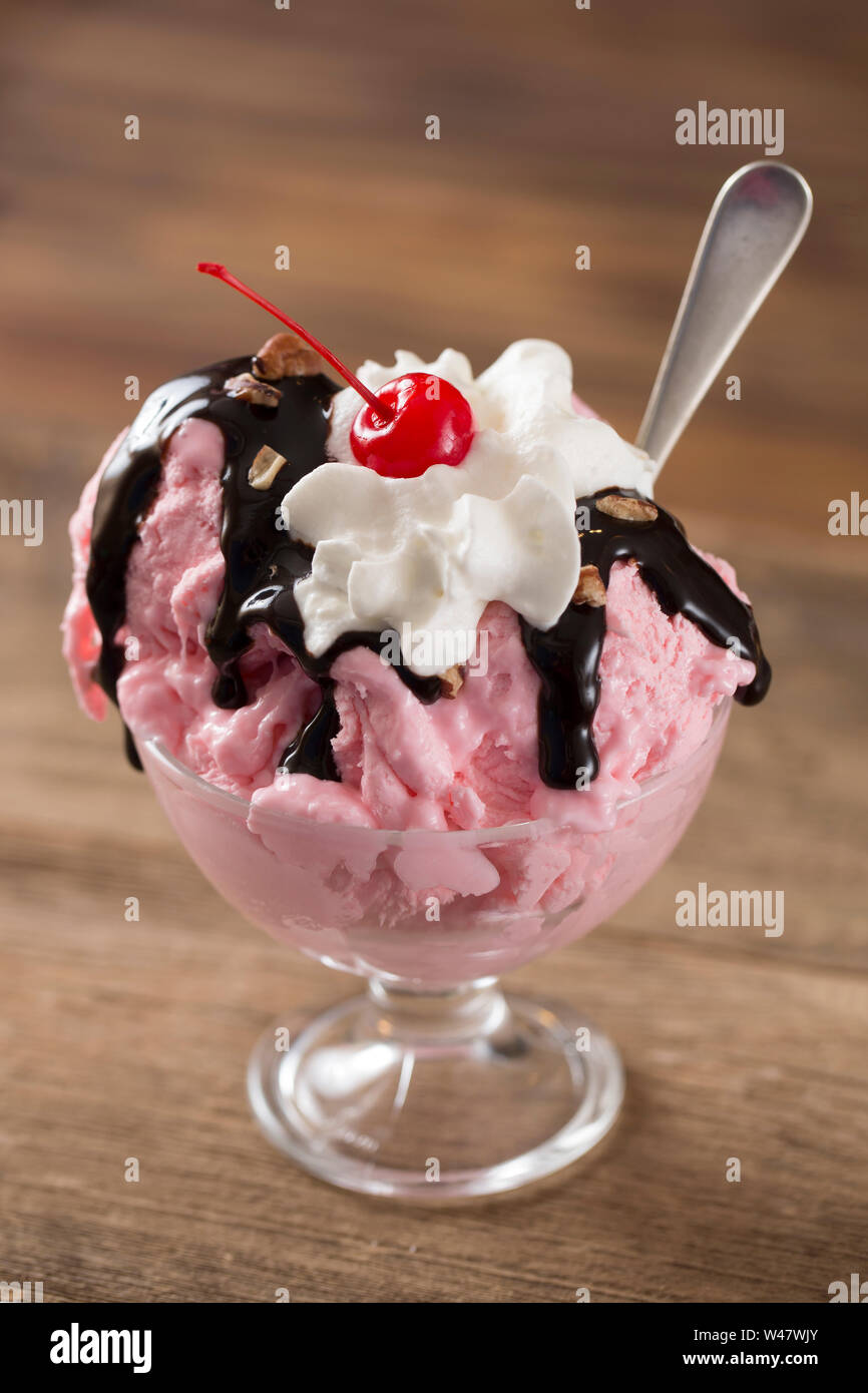 Strawberry Ice Cream Sundae on a Wood Background Stock Photo Alamy