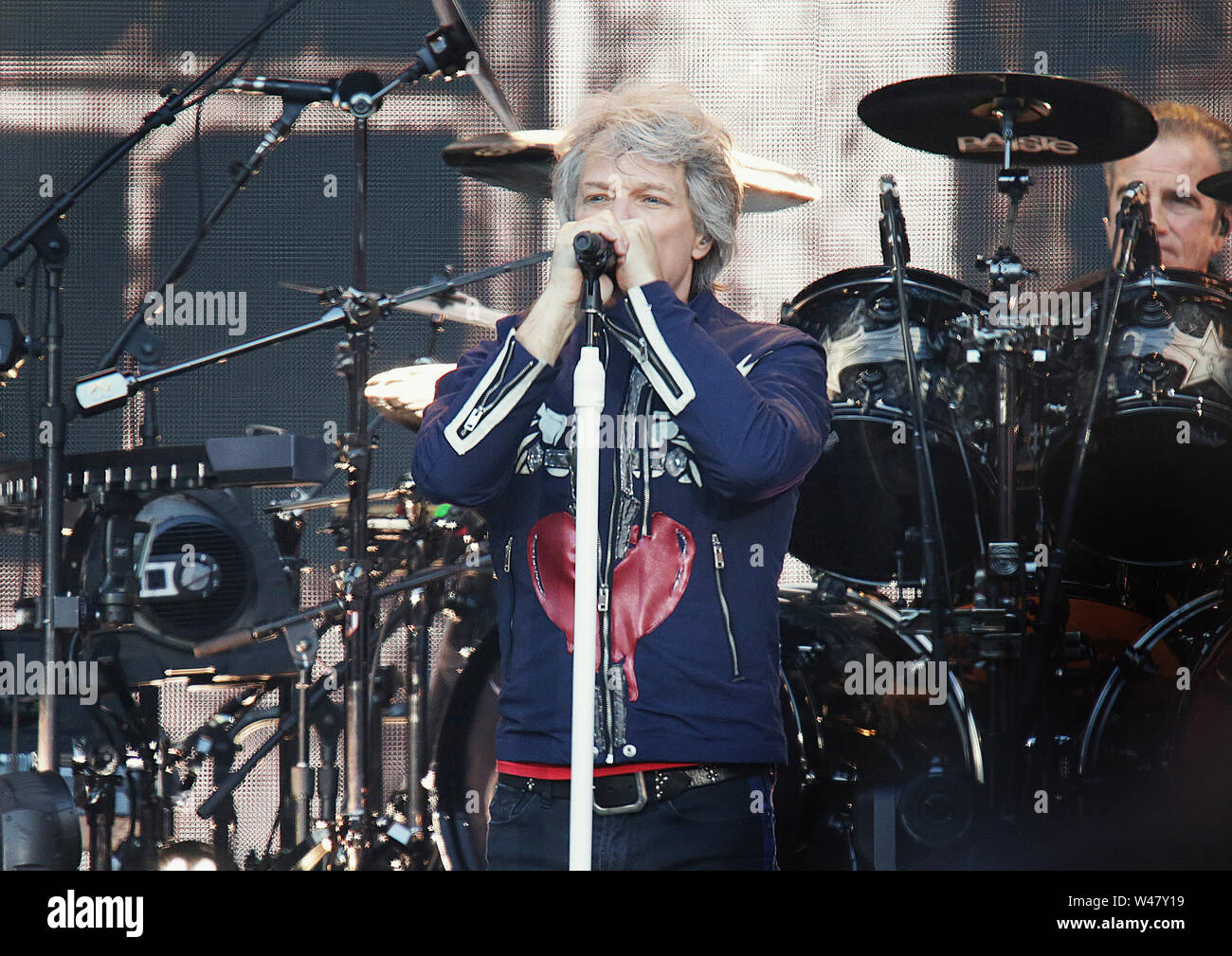 Bon Jovi Performing On Their This House Is Not For Sale Tour At