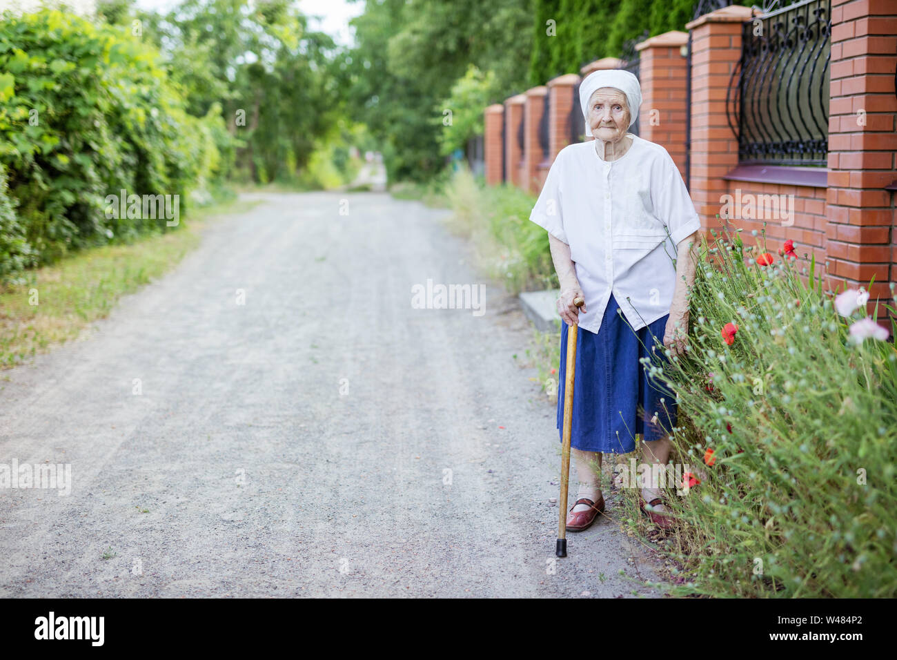 Grandma outside walking hi-res stock photography and images - Page 2 - Alamy