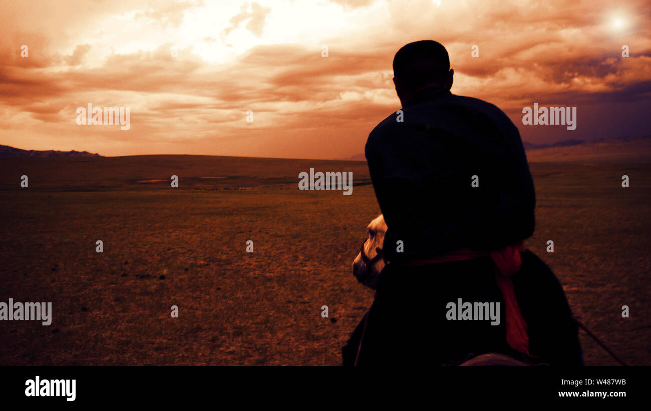 Nomad mongolian hi-res stock photography and images - Alamy
