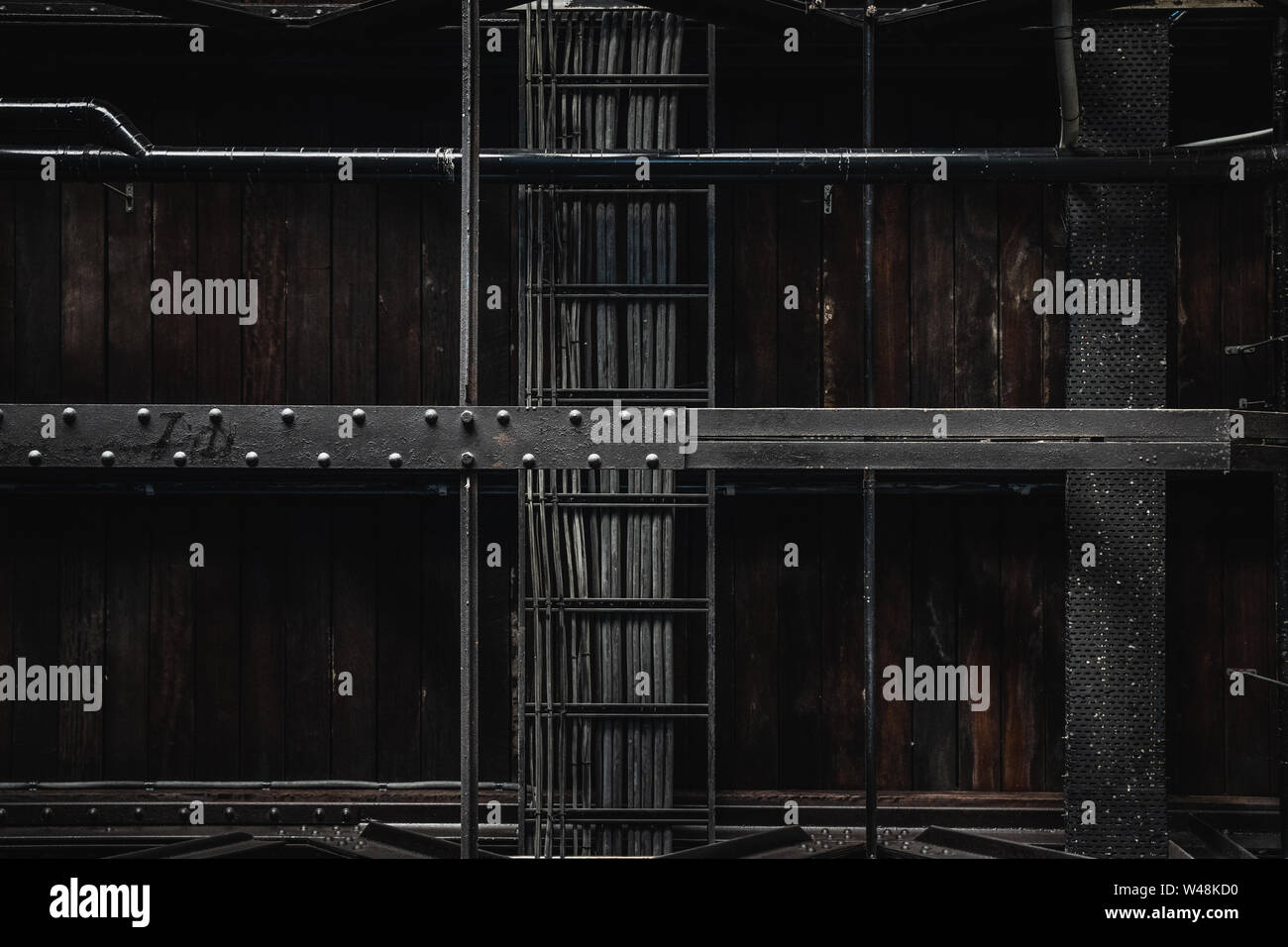 Exposed Ceiling Stock Photos Exposed Ceiling Stock Images Alamy