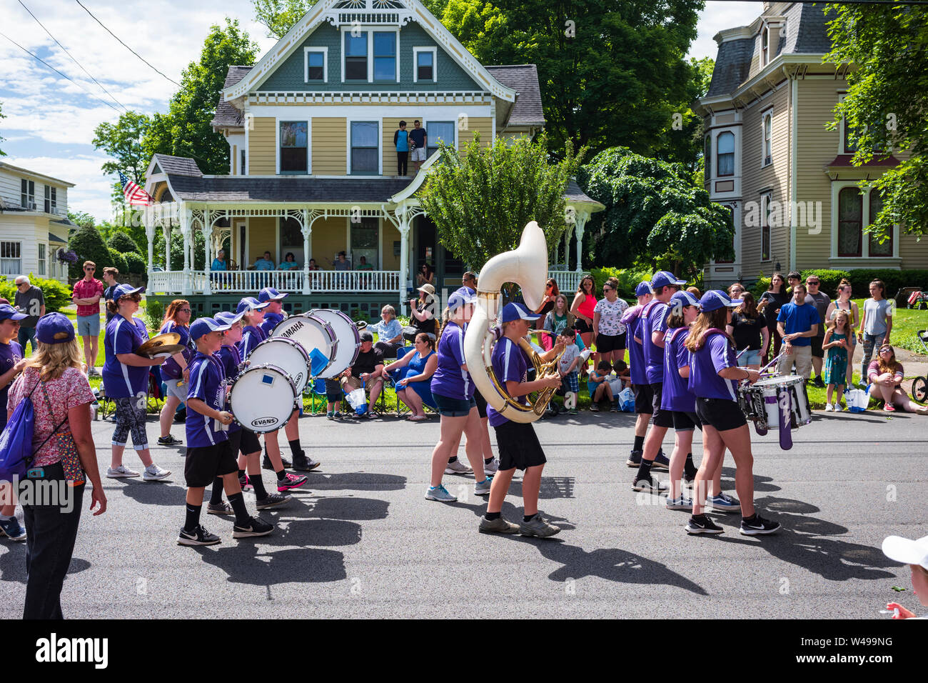 2019 strawberry festival band hires stock photography and images Alamy