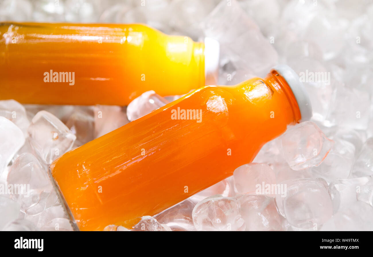 Carrot juice ice hires stock photography and images Alamy