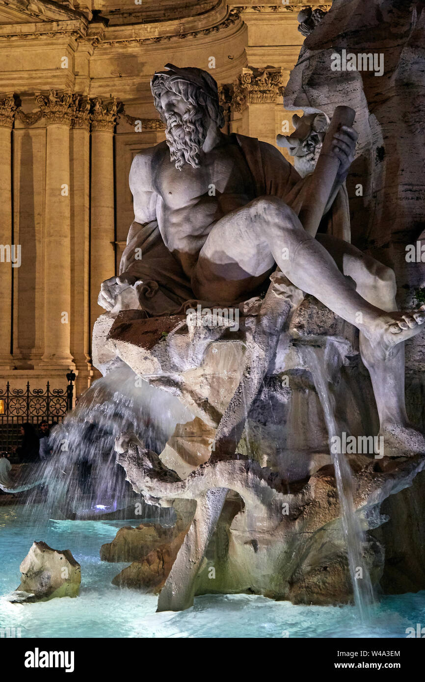 Sculpture rome roma fountain hi-res stock photography and images - Alamy