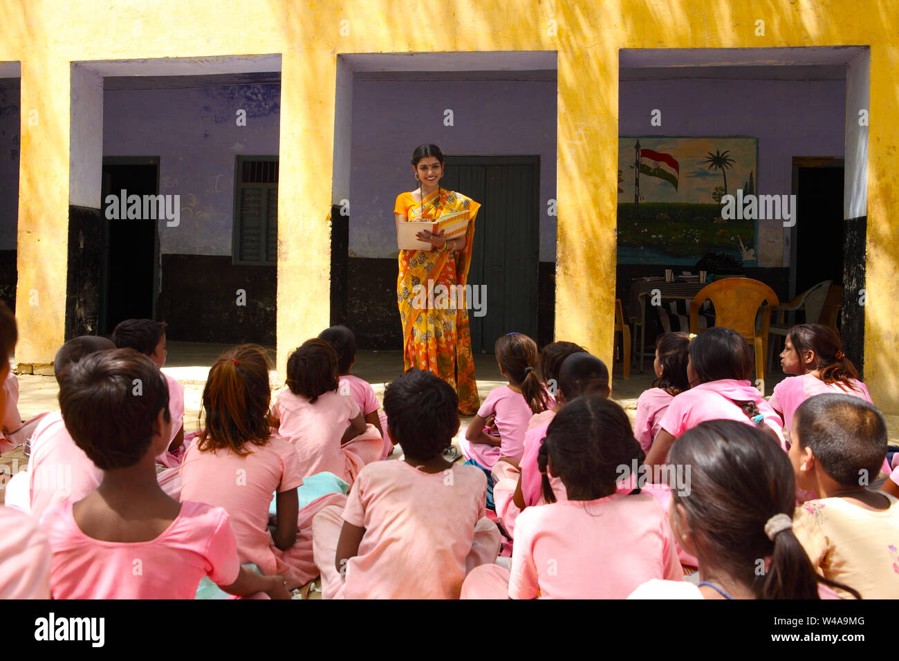 Indian rural teacher woman teaching hi-res stock photography and images ...