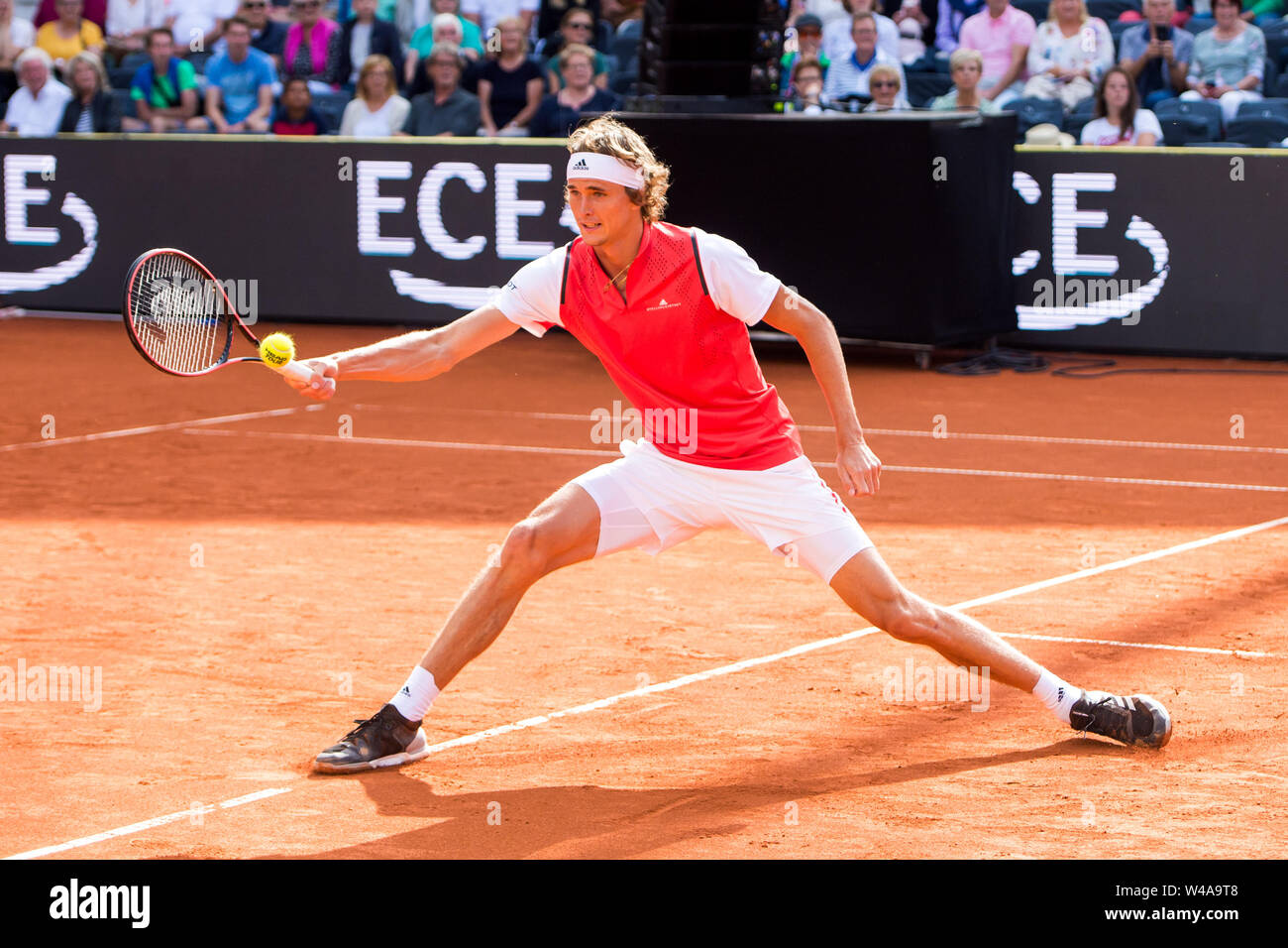 Hamburg, Germany. 21st July, 2019. Tennis, Hamburg European Open at the  Rothenbaum stadium, show match: Alexander Zverev from Germany plays with  Schett-Eagle from Austria against Massu from Chile and Majoli from Croatia.