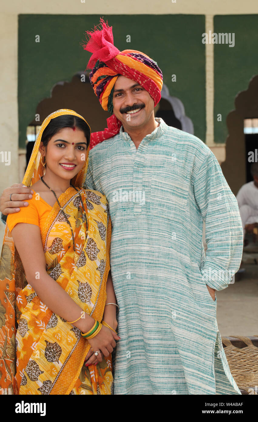 Portrait of a rural couple smiling Stock Photo - Alamy
