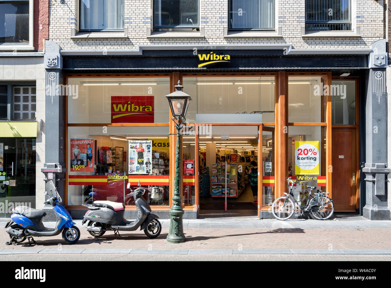 Wibra store in Leiden, The Netherlands. Wibra is a Dutch discount  store-chain. It sells mostly textile and clothing and operates nearly 300  stores Stock Photo - Alamy