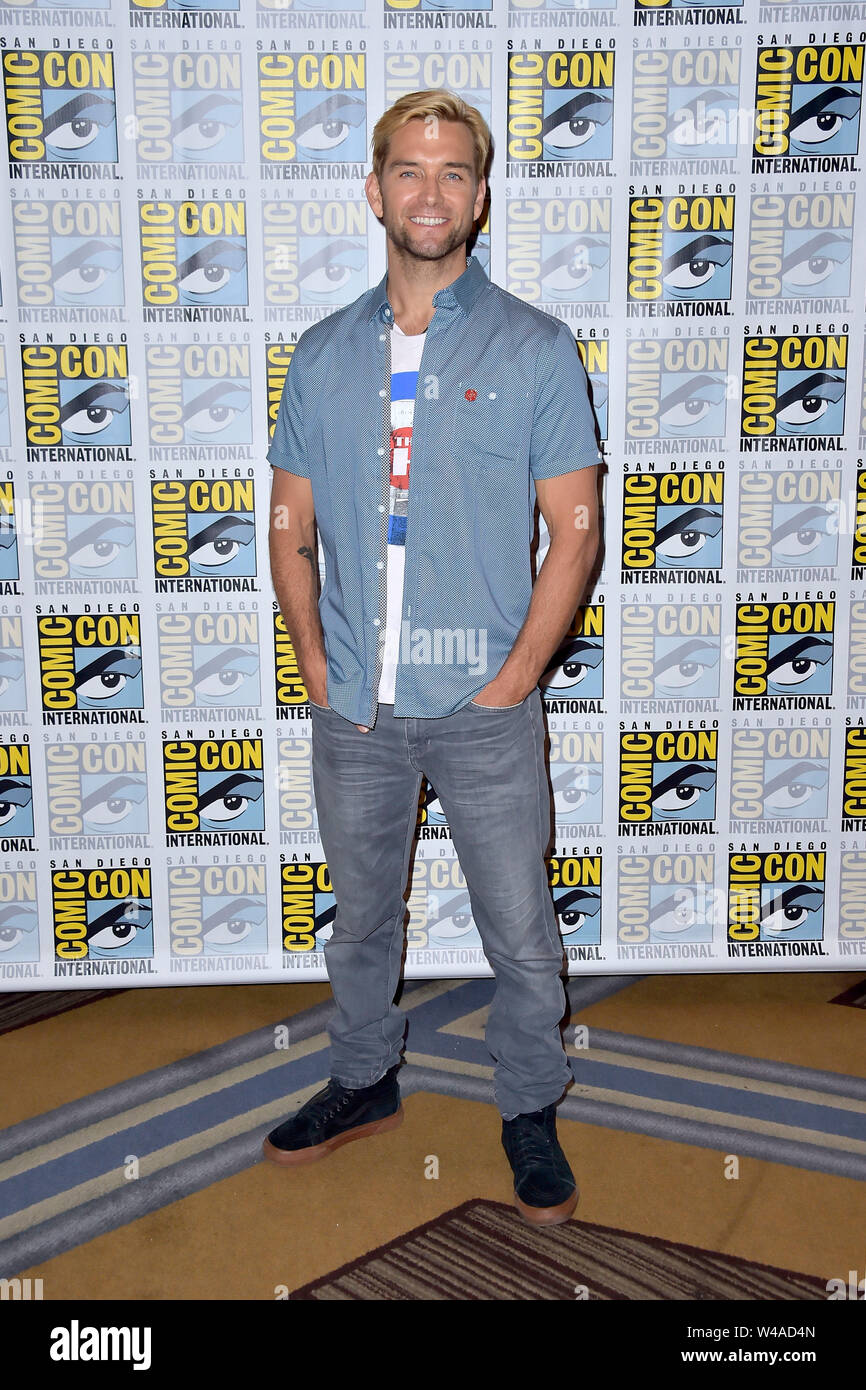 Antony starr hi-res stock photography and images - Alamy