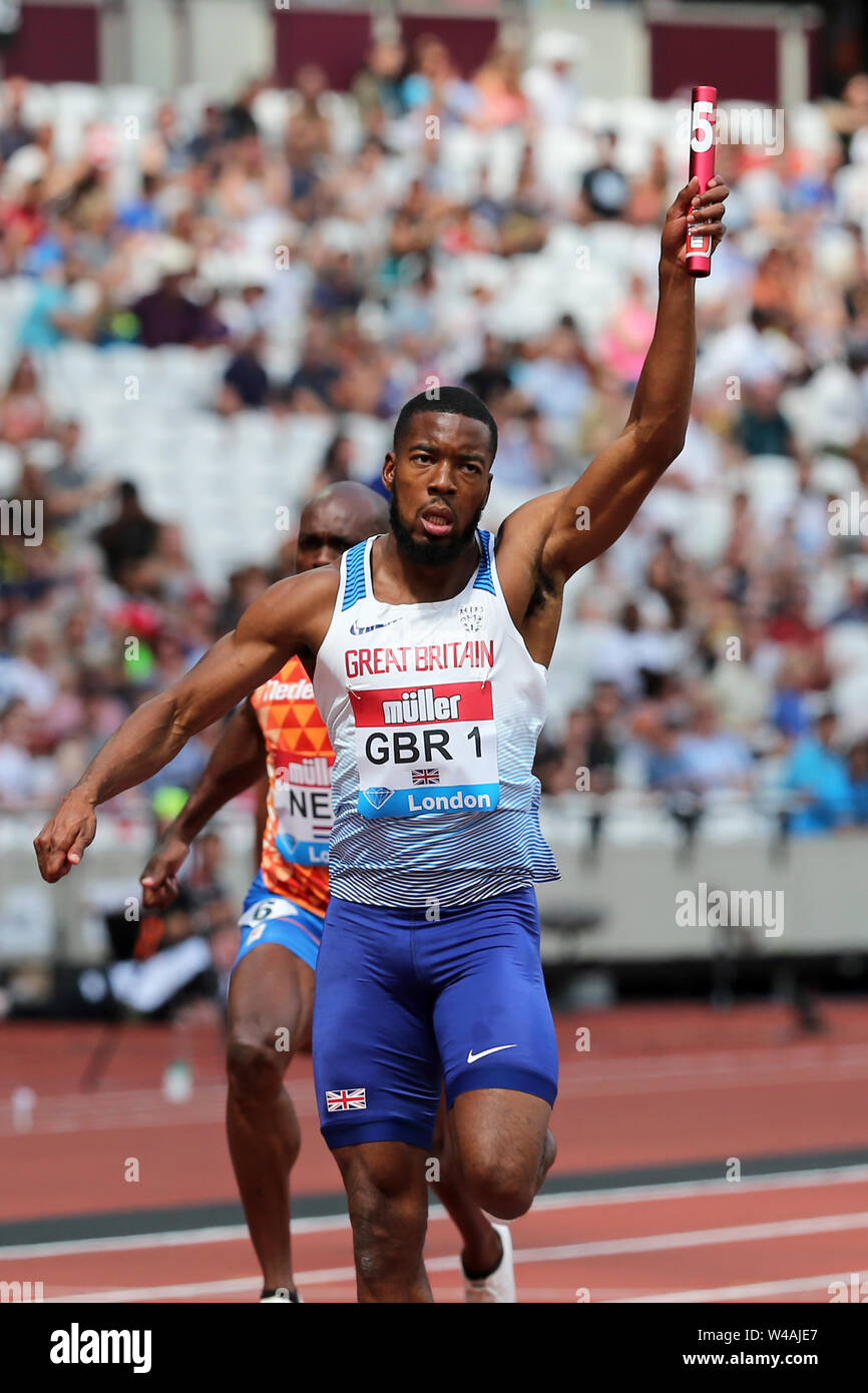 London, UK. 21st July 19. Nethaneel MITCHELL-BLAKE (Great Britain) on the final leg, winning the Men's 4 x 100m Relay Final at the 2019, IAAF Diamond League, Anniversary Games, Queen Elizabeth Olympic Park, Stratford, London, UK. Credit: Simon Balson/Alamy Live News Stock Photo