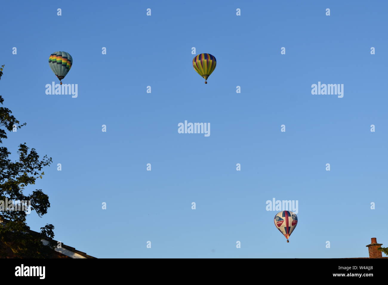 Hot air balloons blue sky Stock Photo - Alamy