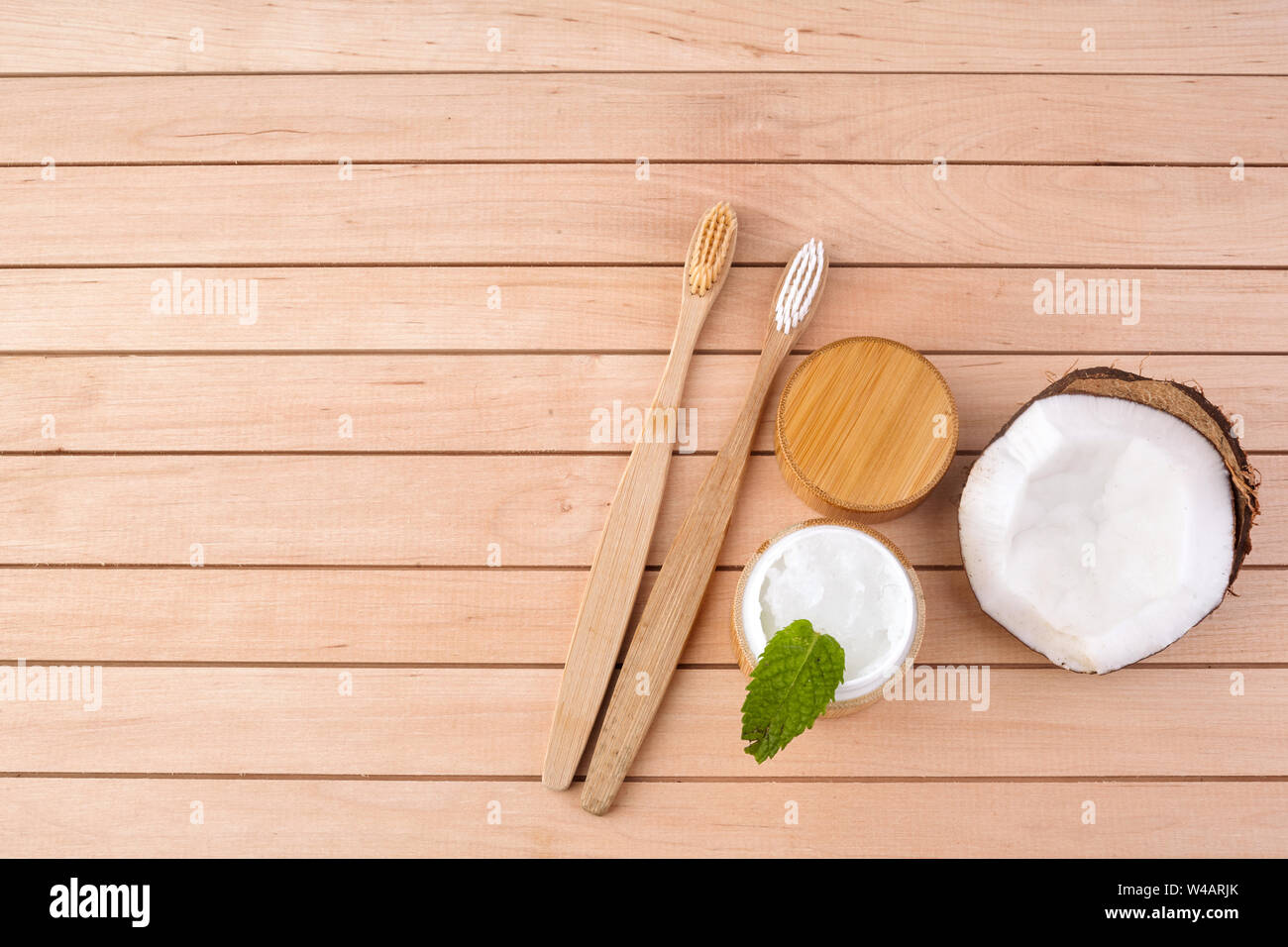 Coconut oil and mint homemade toothpaste, eco friendly bamboo