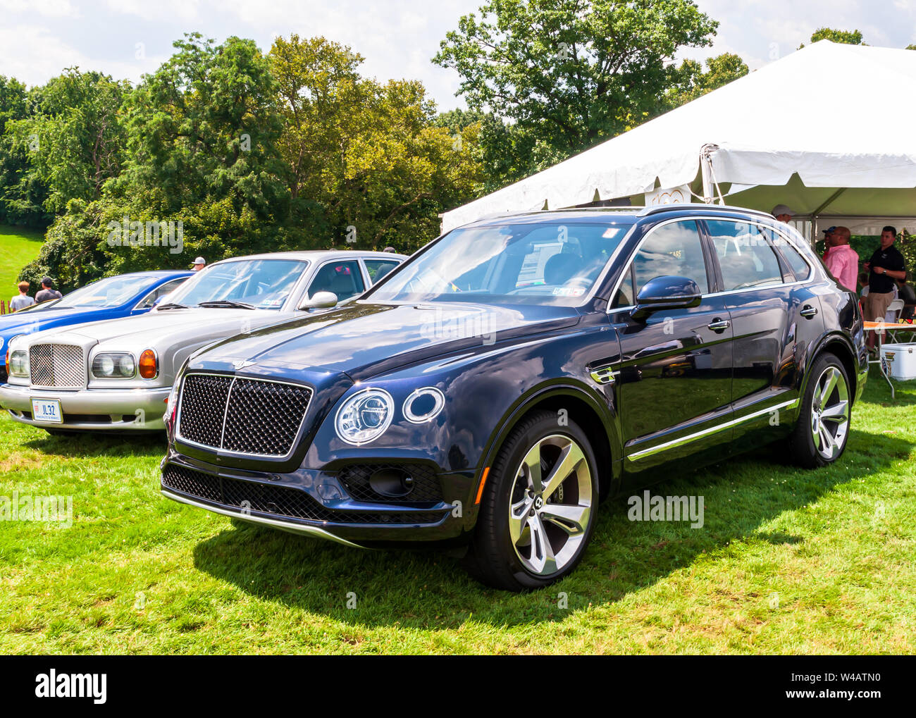 2019 bentley bentayga hi-res stock photography and images - Alamy
