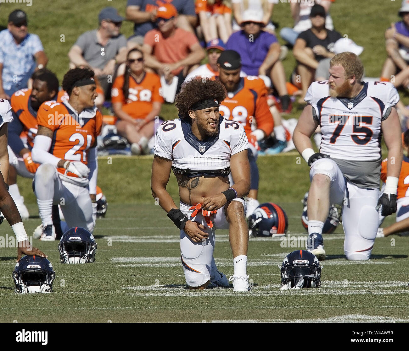 Phillip lindsay hi-res stock photography and images - Alamy