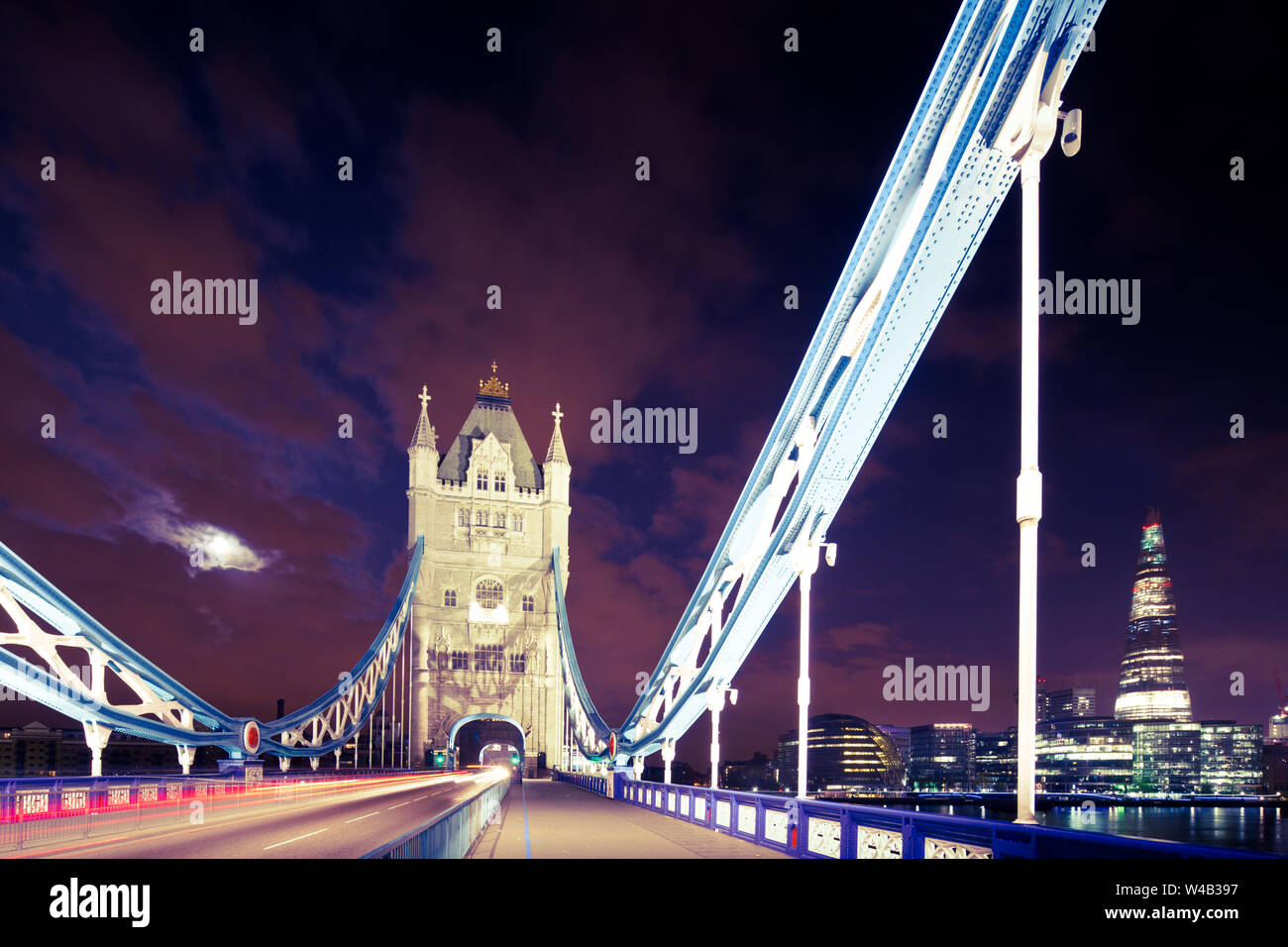 Skyway bridge night hi-res stock photography and images - Alamy