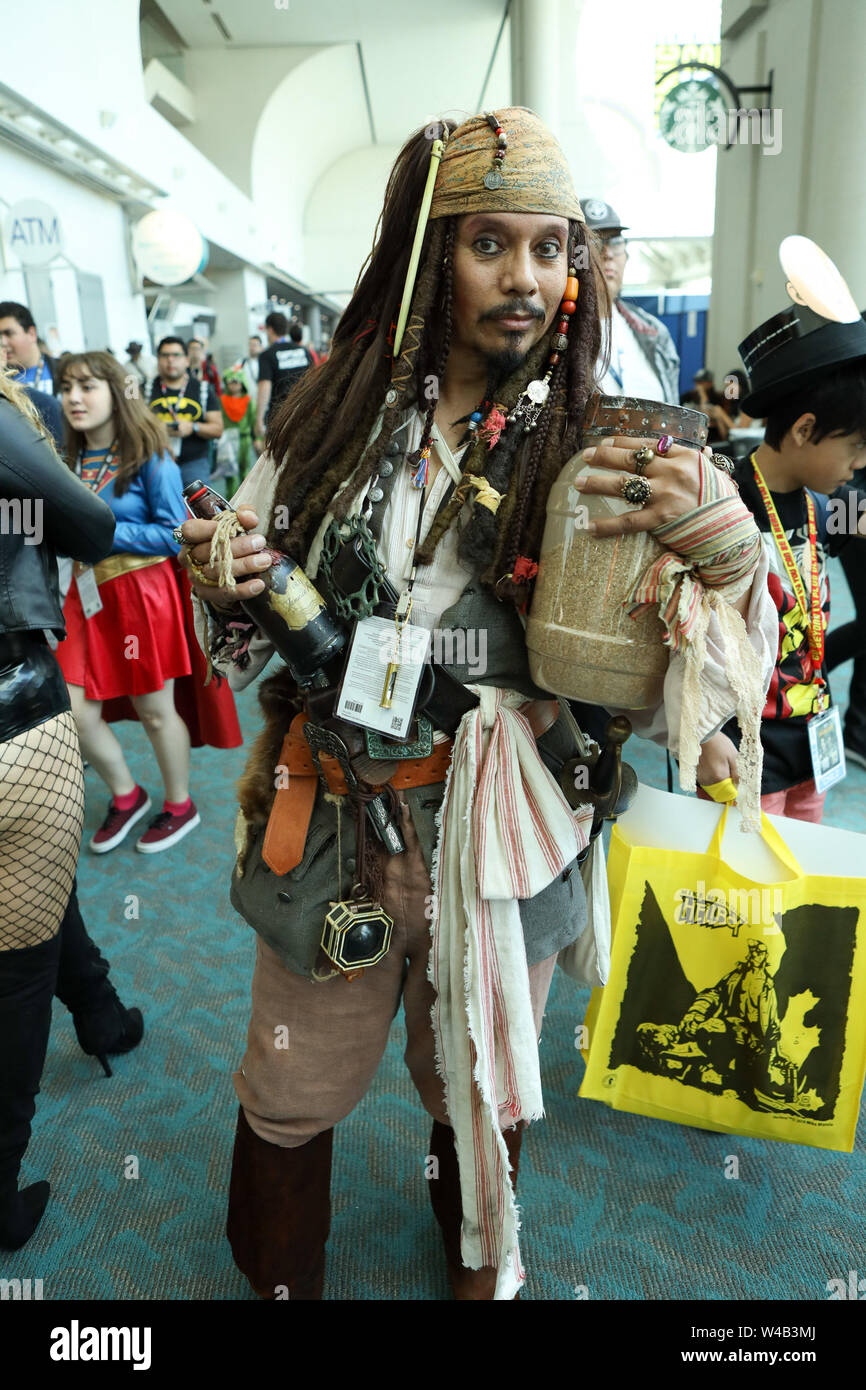 San Diego, California, USA. 20th July, 2019. San Diego, California, U.S. - Cosplay fan dressed as Captain Jack Sparrow poses at the San Diego Convention Center Comic-Con 2019 Credit: Alexander Seyum/ZUMA Wire/Alamy Live News Stock Photo