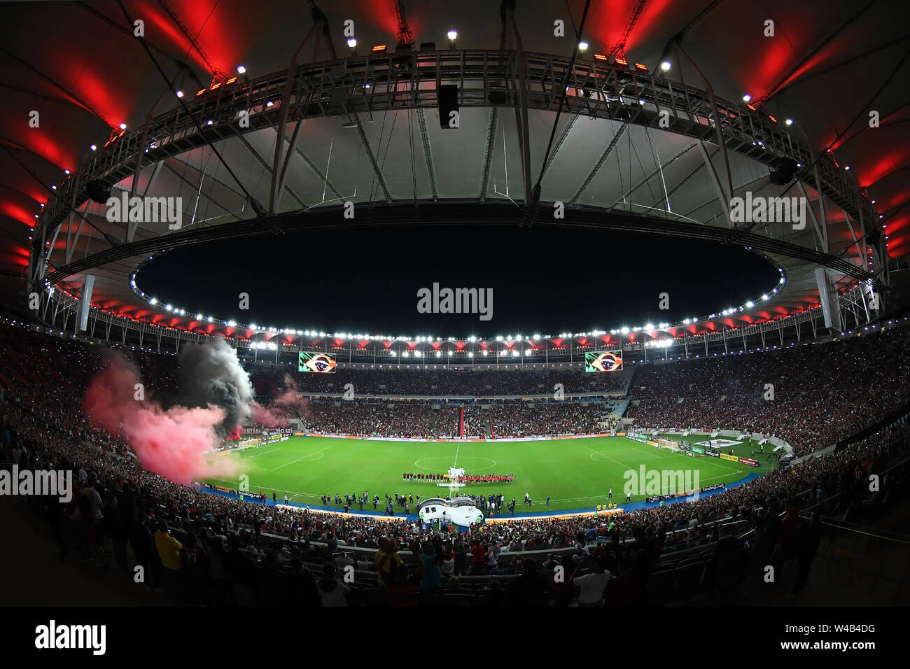 Stadium of Maracanã full of Flamengo fans before Flamengo vs. Athlético-PR, for the Brazil Cup. Stock Photo