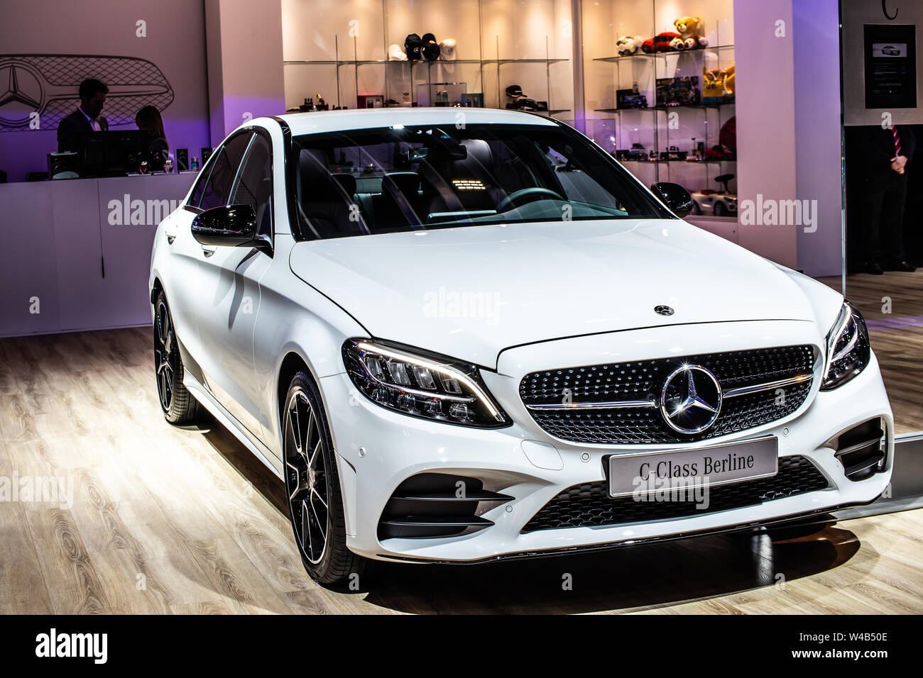 Socialisme Dageraad karton Brussels, Belgium, Jan 2019: white Mercedes C 200 D Berline Sedan  Limousine, Brussels Motor Show, W205 C-Class car produced by Mercedes-Benz  Stock Photo - Alamy