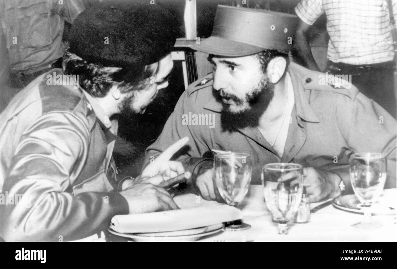 Revolutionary leaders Fidel Castro and Ernesto Che Guevara Stock Photo