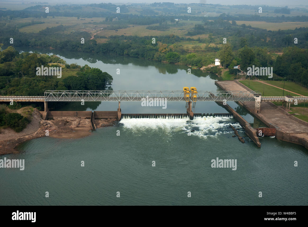 Rio Grande do Sul, Brazil, August 18, 2006. Aerial view of dam and dam of Amarópolis on the Jacuí river, near the city of Porto Alegre Stock Photo