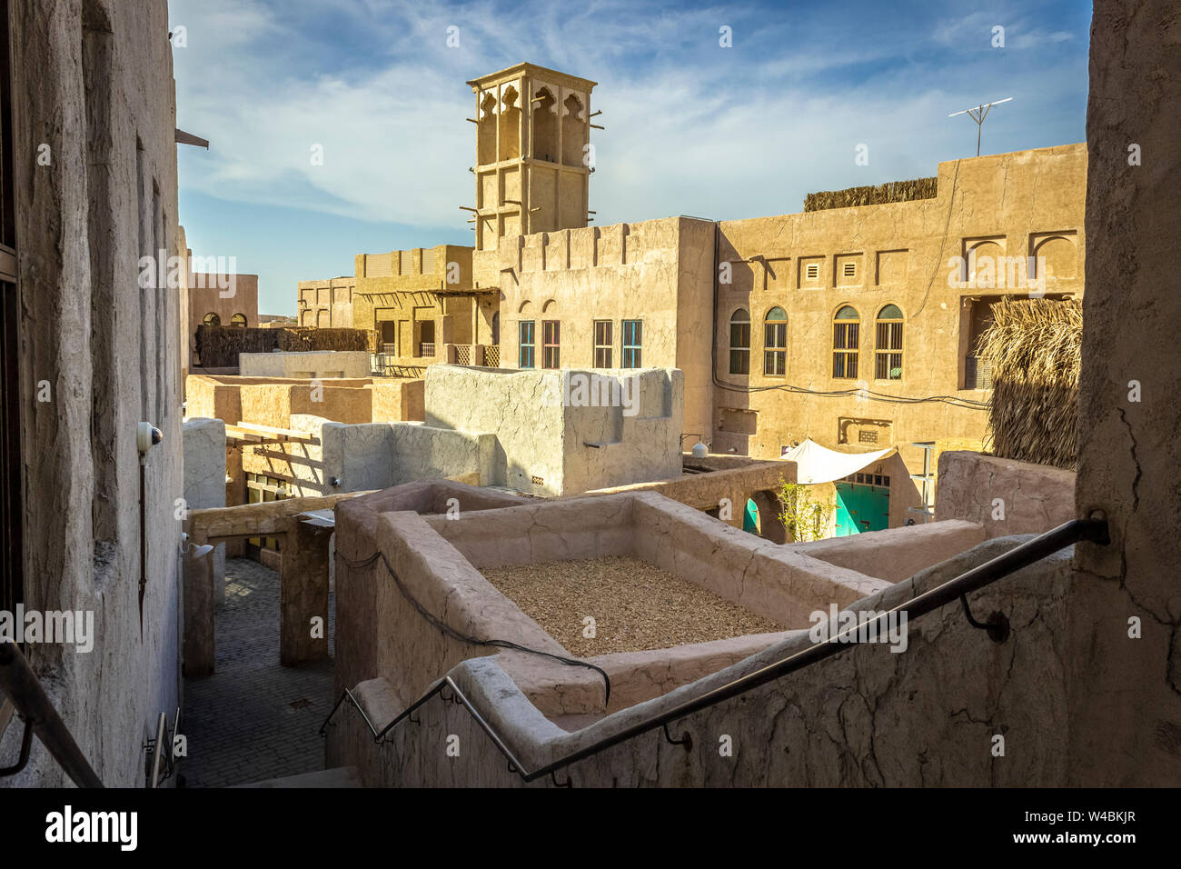 Architecture of buildings in the Arab style Stock Photo - Alamy