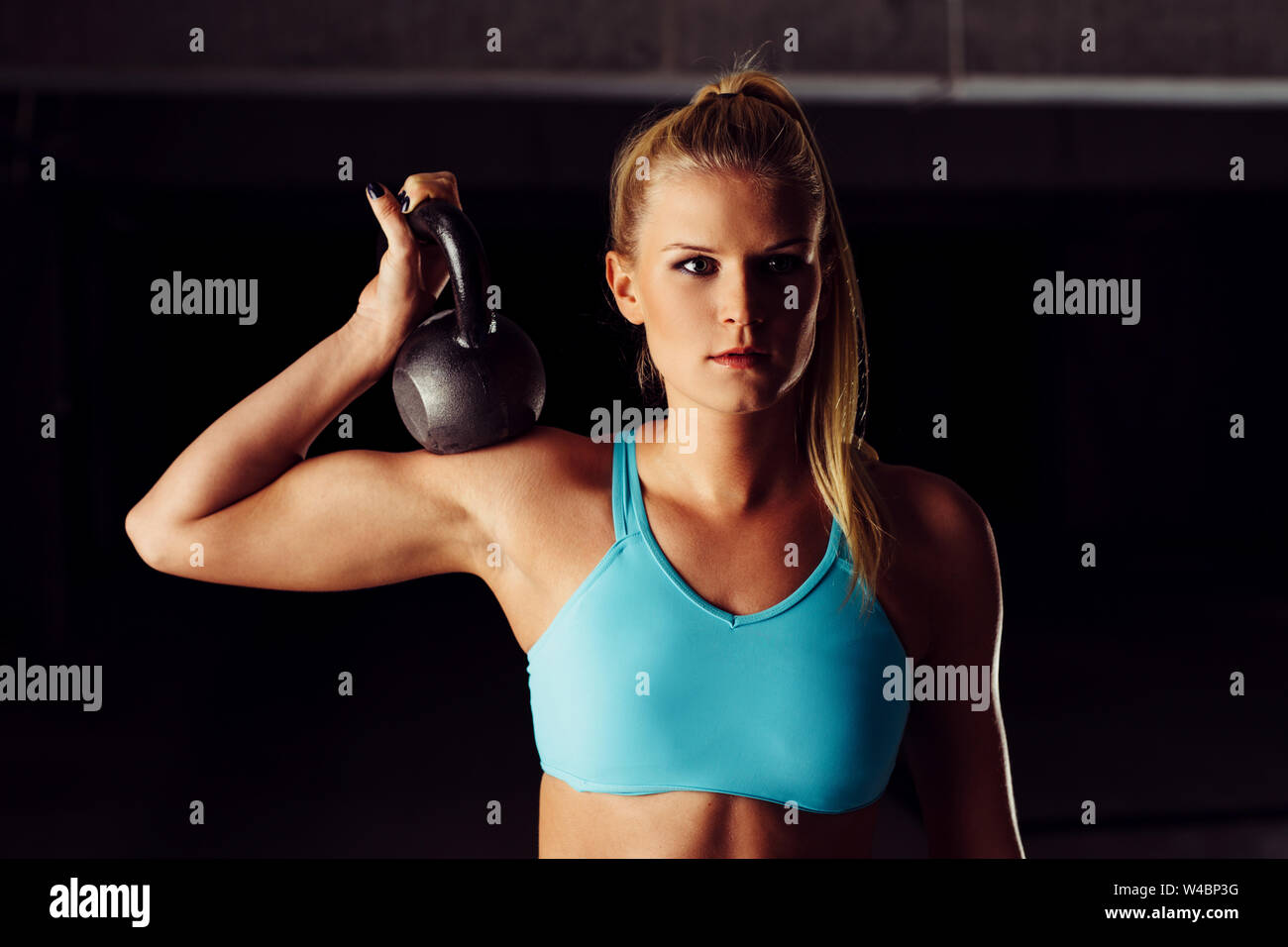 25,100+ Female Bodybuilder Biceps Stock Photos, Pictures & Royalty-Free  Images - iStock