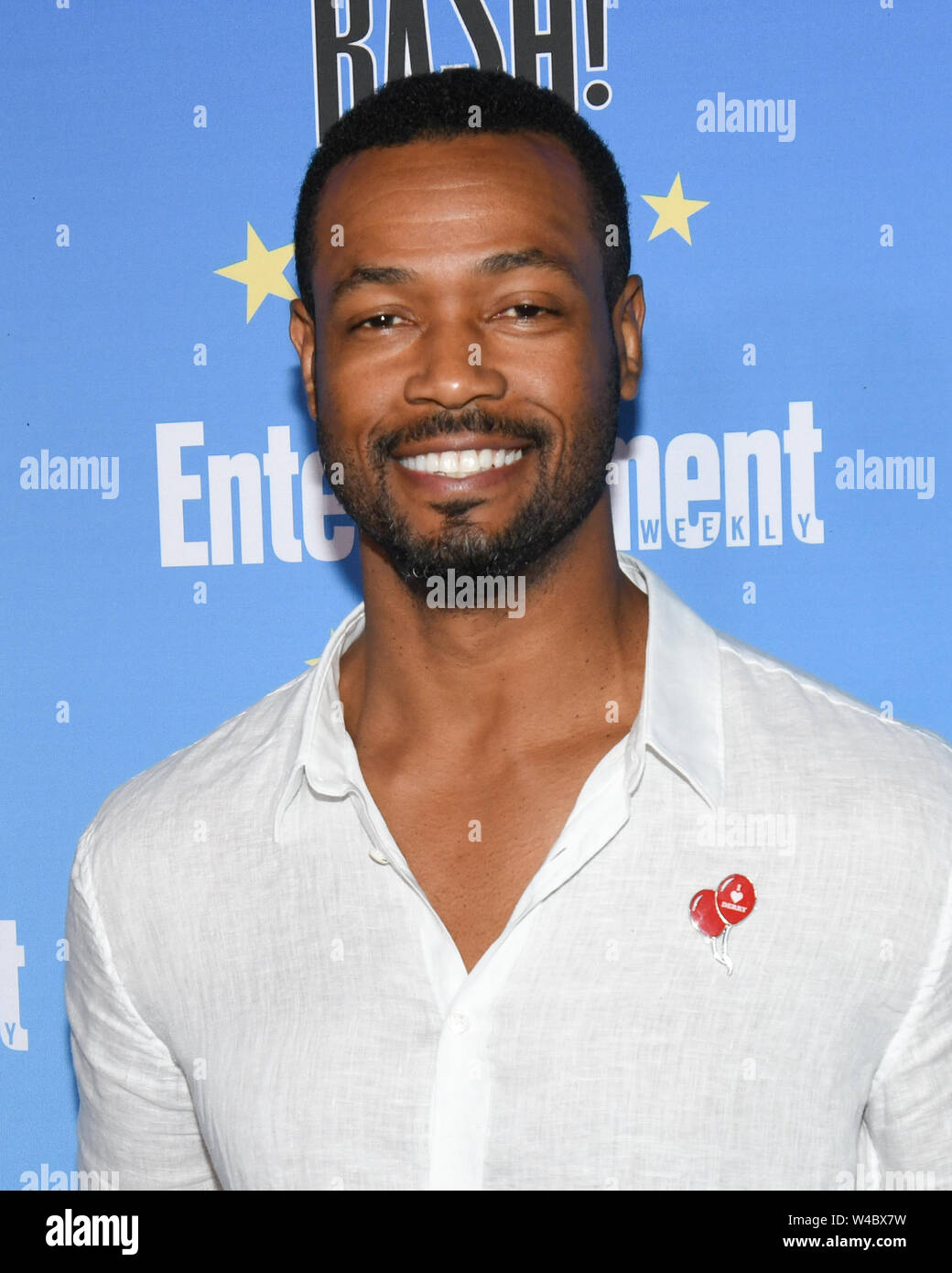 Isaiah mustafa hi-res stock photography and images - Alamy
