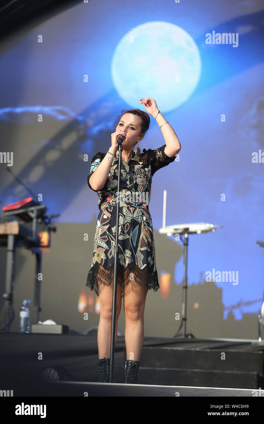 Waakzaamheid Jolly Hub French singer Zaz performs during the Colours of Ostrava 2019 international music festival, on July 20, 2019, in Ostrava, Czech Republic. (CTK Photo/Jaroslav Ozana Stock Photo - Alamy Waakzaamheid Jolly Hub French singer Zaz performs during the Colours of Ostrava 2019 international music festival, on July 20, 2019, in Ostrava, Czech Republic. (CTK Photo/Jaroslav Ozana Stock Photo - Alamy