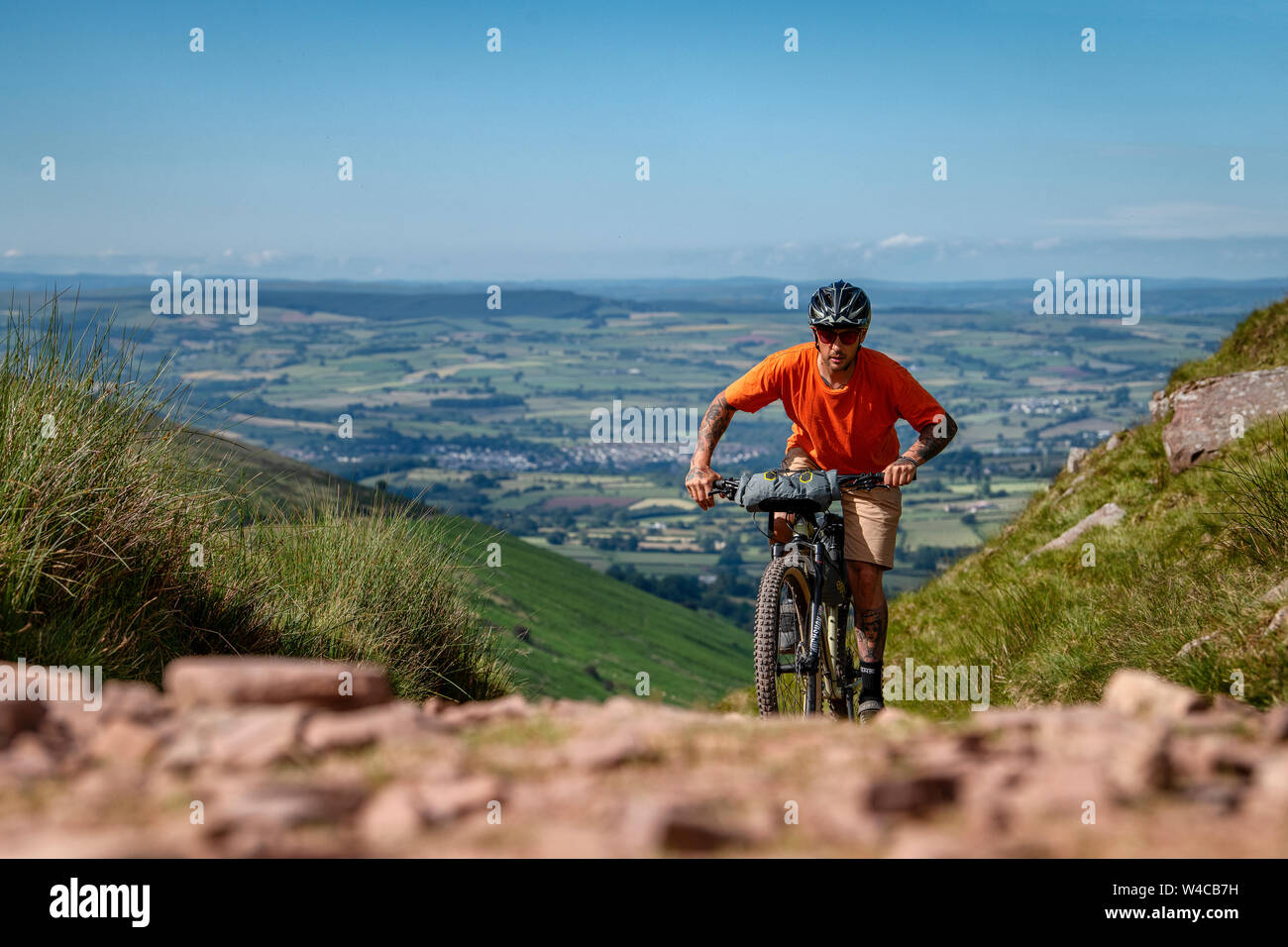 mountain biking brecon beacons
