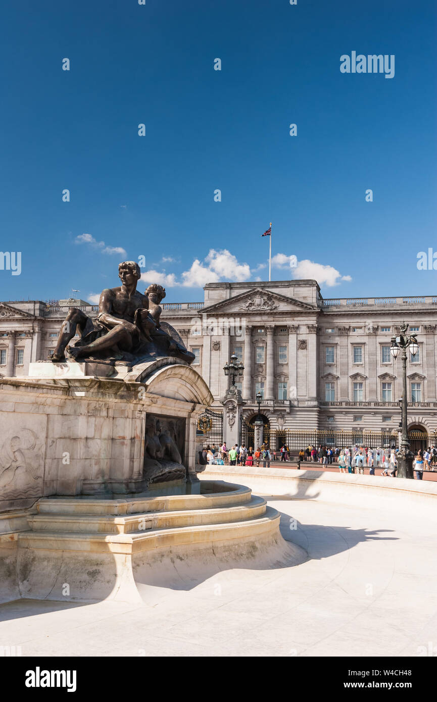 London, the Capital of the United Kingdom Stock Photo - Alamy