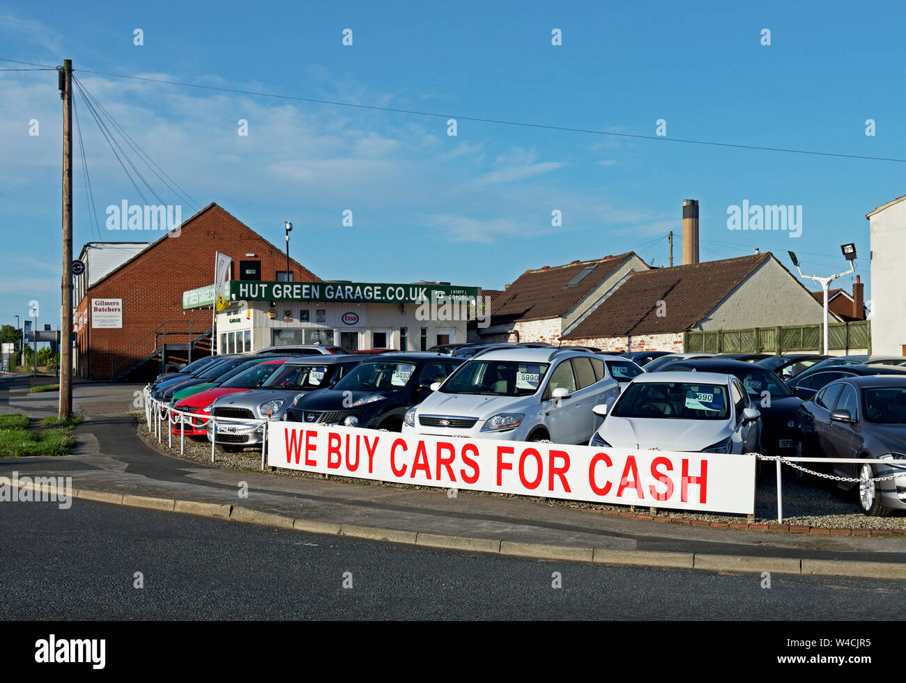 Car Buying Cash Hi res Stock Photography And Images Alamy