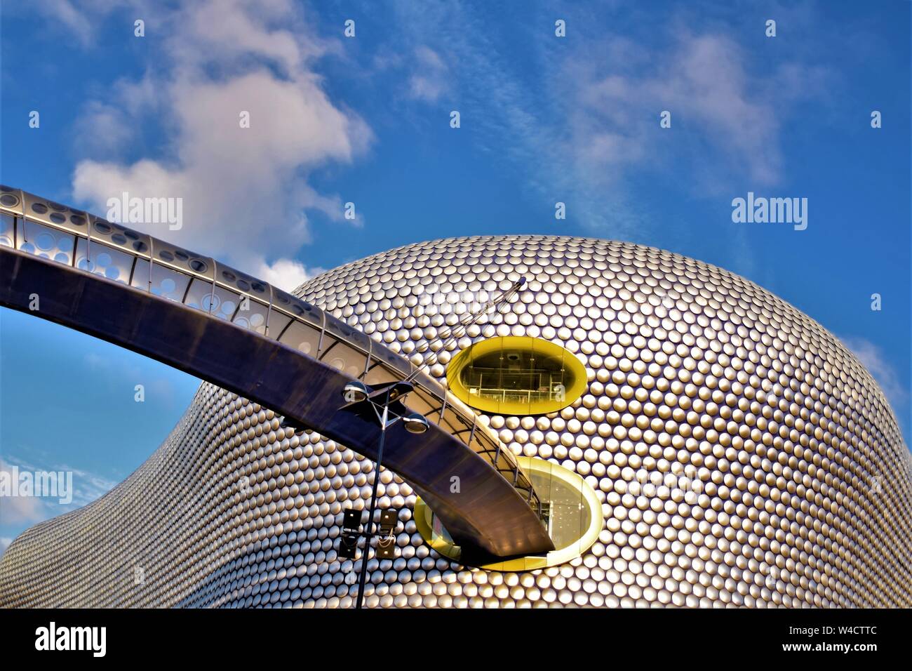 Birmingham Bullring suspended  bridge  futuristic architecture Stock Photo