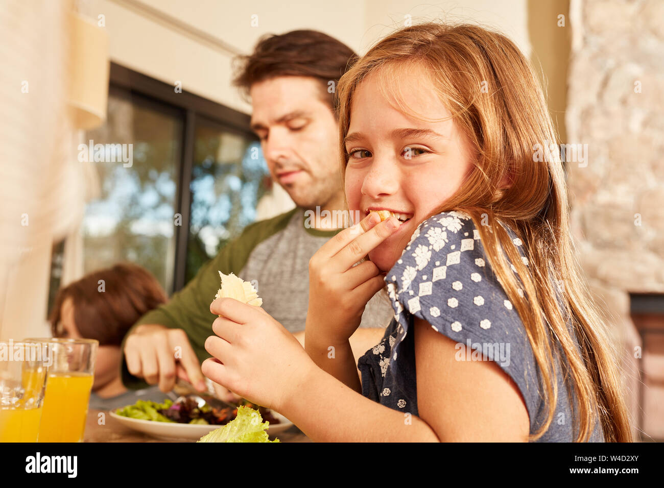 Dinner etiquette hires stock photography and images Alamy