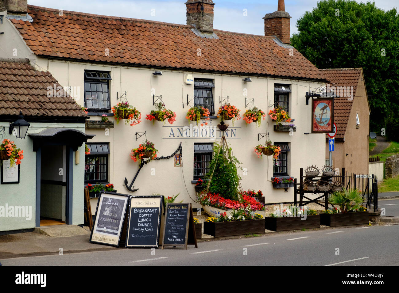 The anchor inn, a Pub in thornbury South Gloucestershire UK Stock Photo Alamy