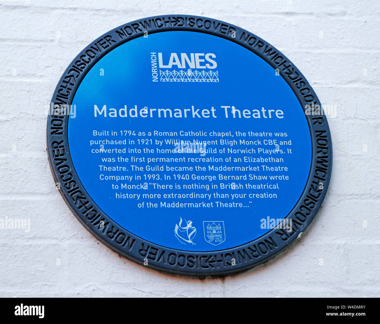 A Discover Norwich blue plaque in Norwich Lanes by the Maddermarket Theatre, Norwich, Norfolk, England, United Kingdom, Europe. Stock Photo
