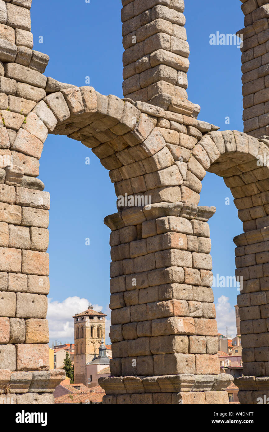 Segovia Aqueduct, ruins of ancient Rome, Segovia, Spain Stock Photo - Alamy