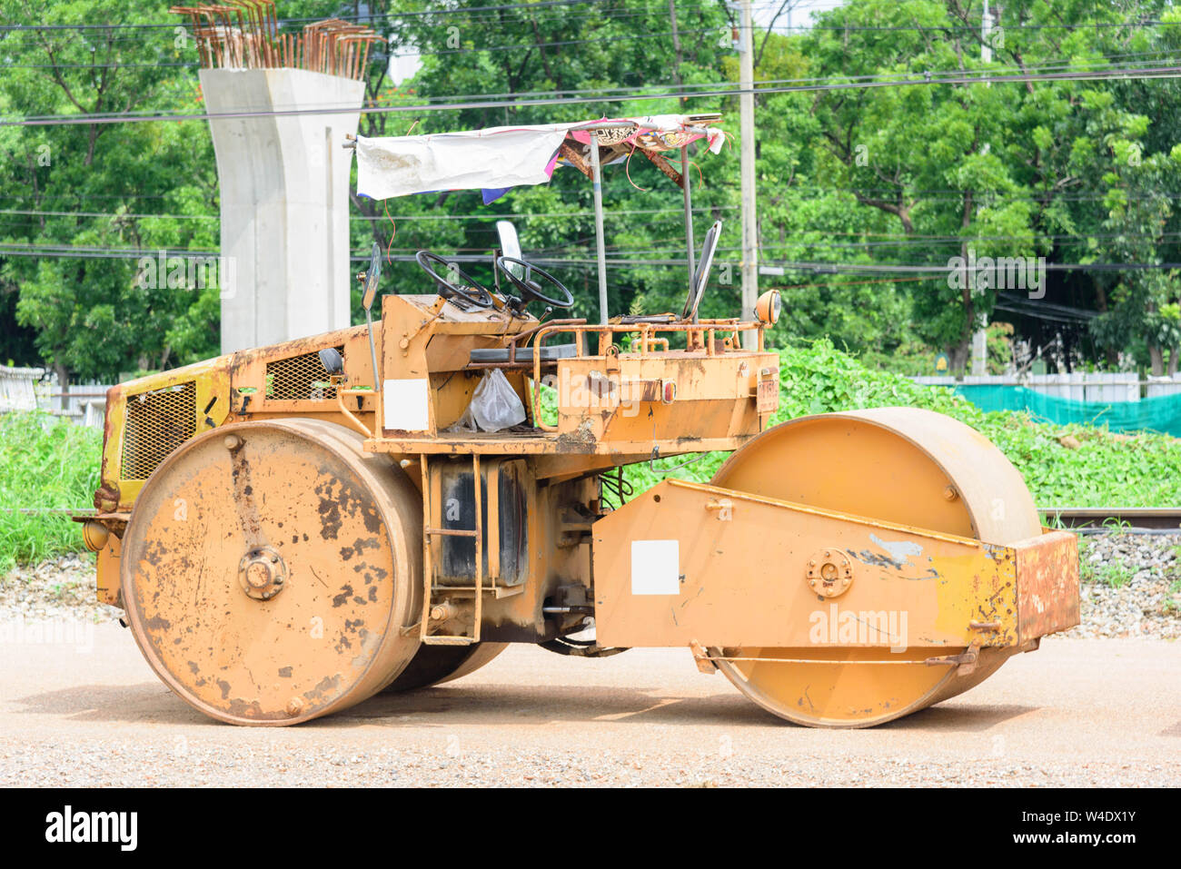 Old road roller hires stock photography and images Alamy