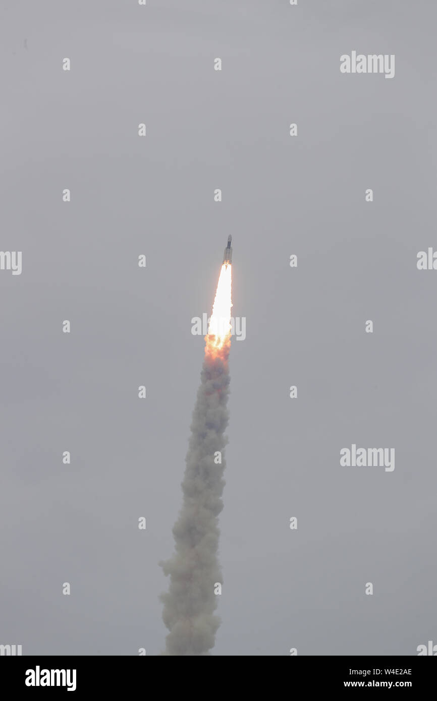 India space mission hi-res stock photography and images - Page 2 - Alamy
