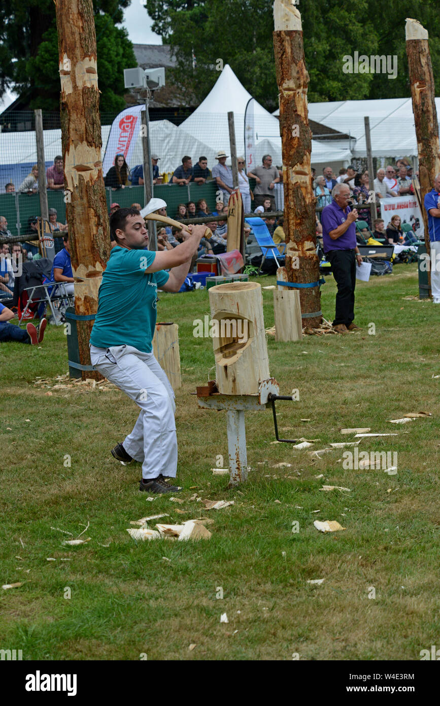 Builth Wells, Wales, 22nd July 2019. Axemen compete in the Axe racing ...