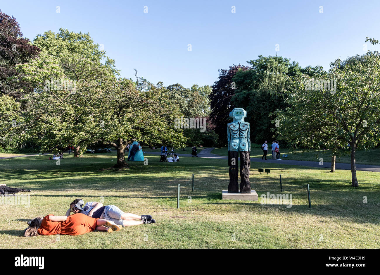 Frieze Art Regents Park London UK Stock Photo - Alamy