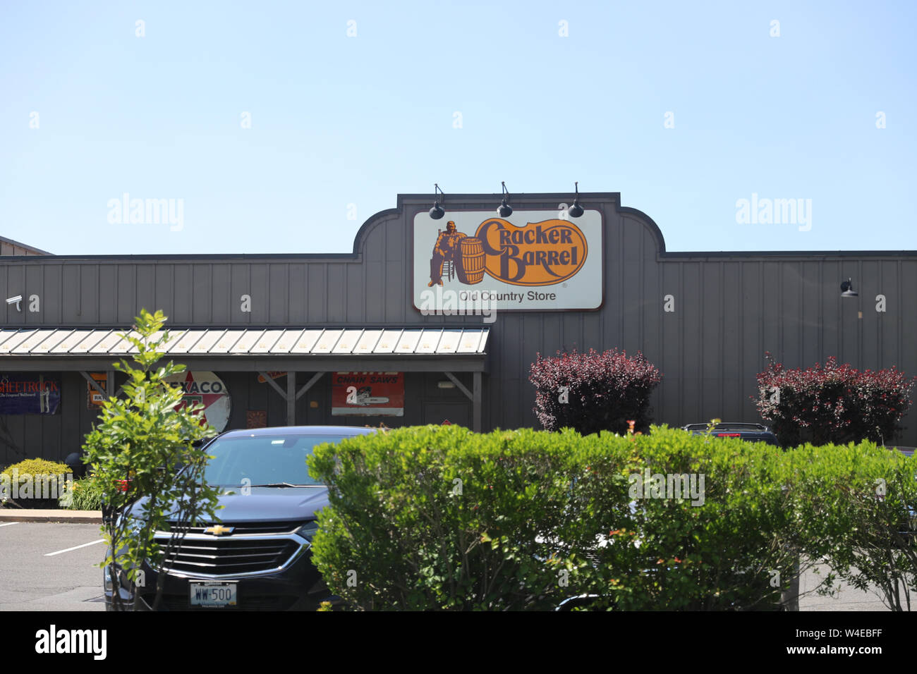 Princeton New Jersey - June 23, 2019: Cracker Barrel Old Country Store Location. Cracker Barrel Serves Homestyle Food V - Image Stock Photo