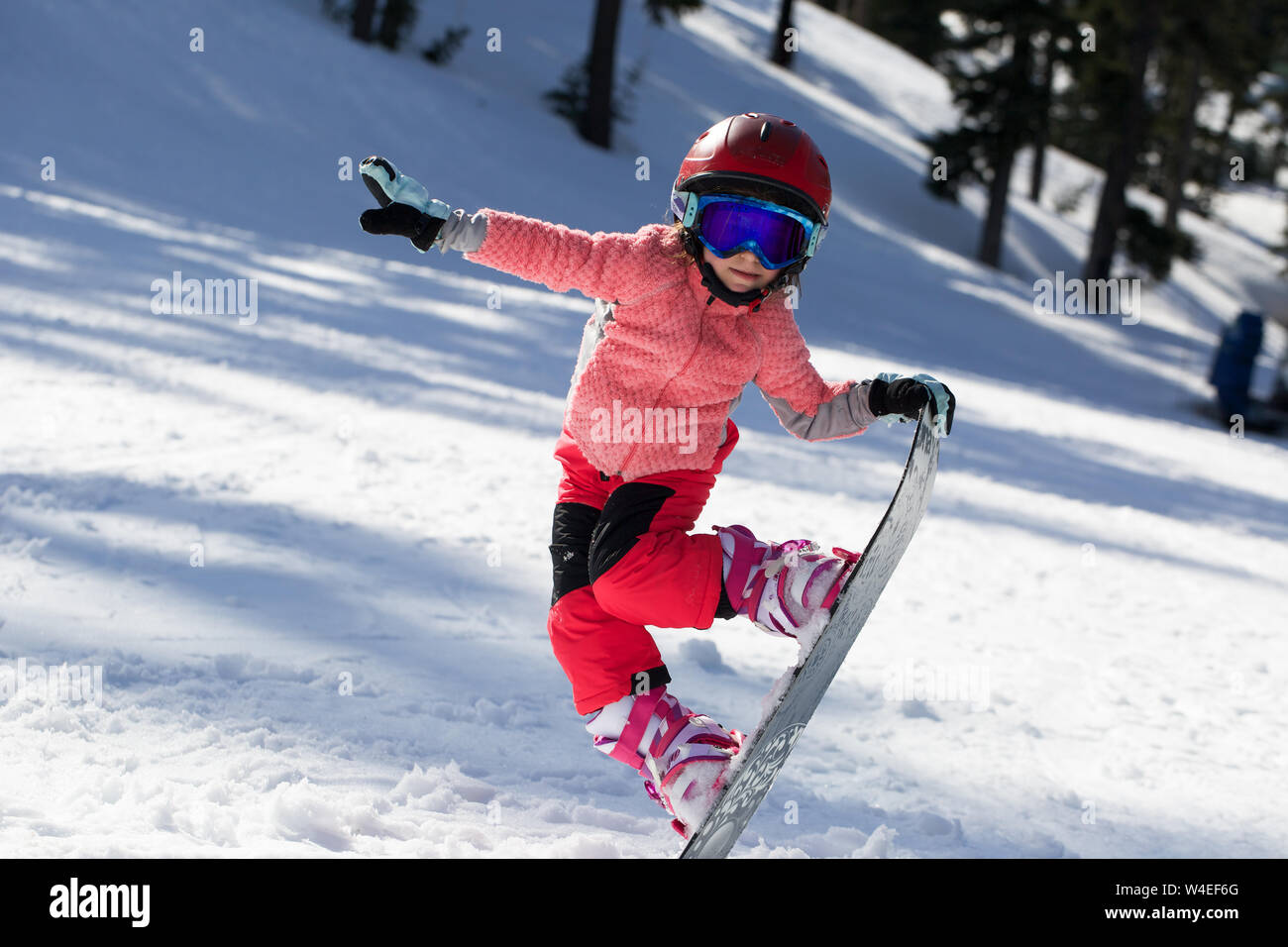 Little Cute 5 Years Old Girl Snowboarding making a Tricks at Ski Resort in  Sunny Winter Day. Caucasus Mountains. Mount Hood Meadows Oregon Stock Photo  - Alamy, cute ski