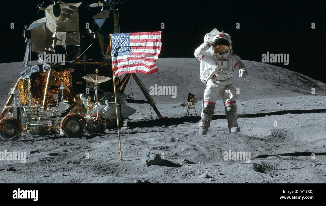 AS11-40-5875 Buzz Aldrin salutes the U.S. Flag  Credit NASA/Capital / MediaPunch  ** USA ONLY** Stock Photo