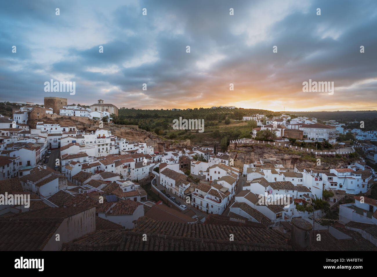 Aerial view of Setenil de las Bodegas at sunrise - Setenil de las Bodegas, Cadiz Province, Andalusia, Spain Stock Photo