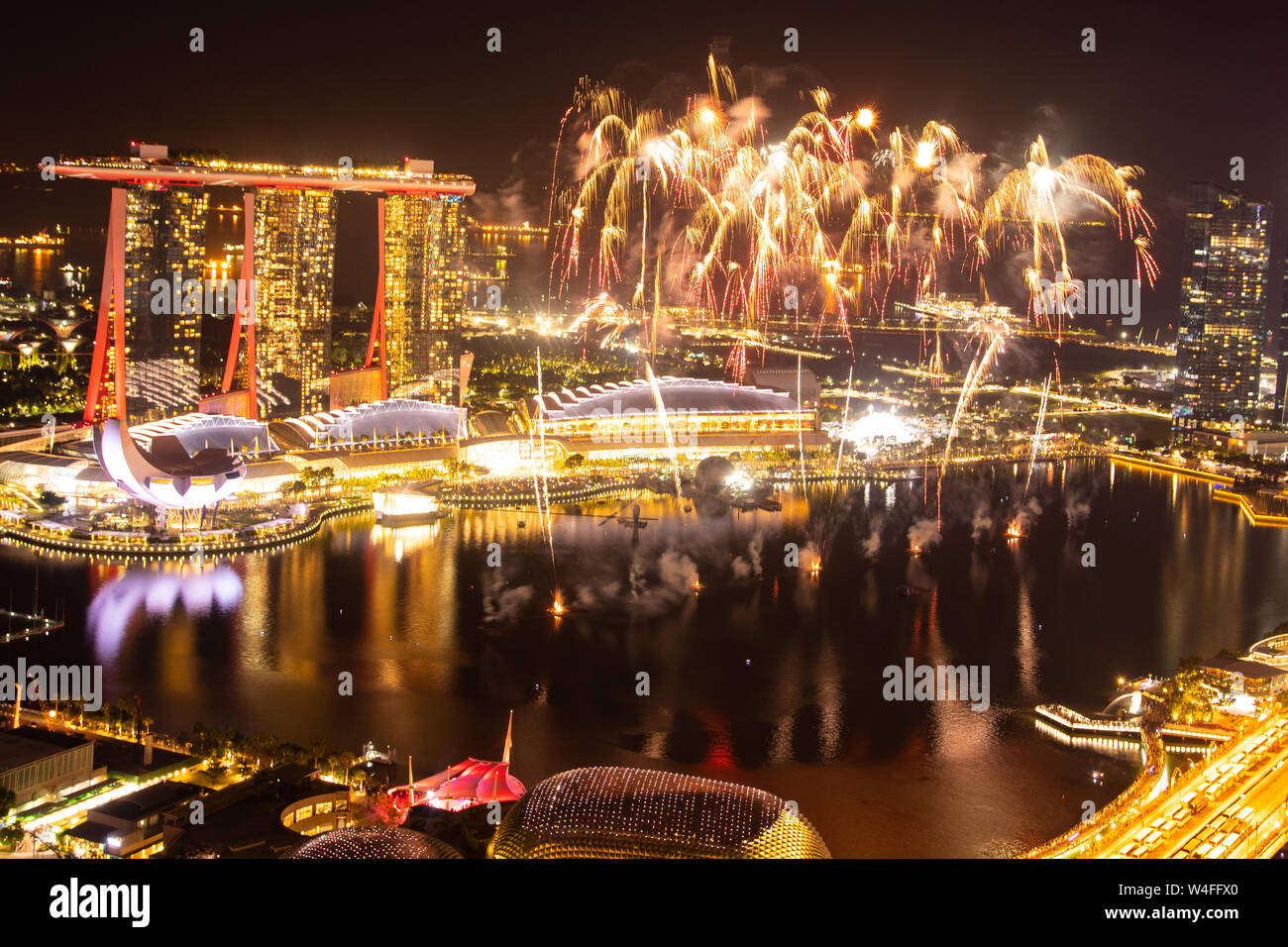 mindblowing fireworks at Marina Bay Sands Singapore Stock Photo Alamy