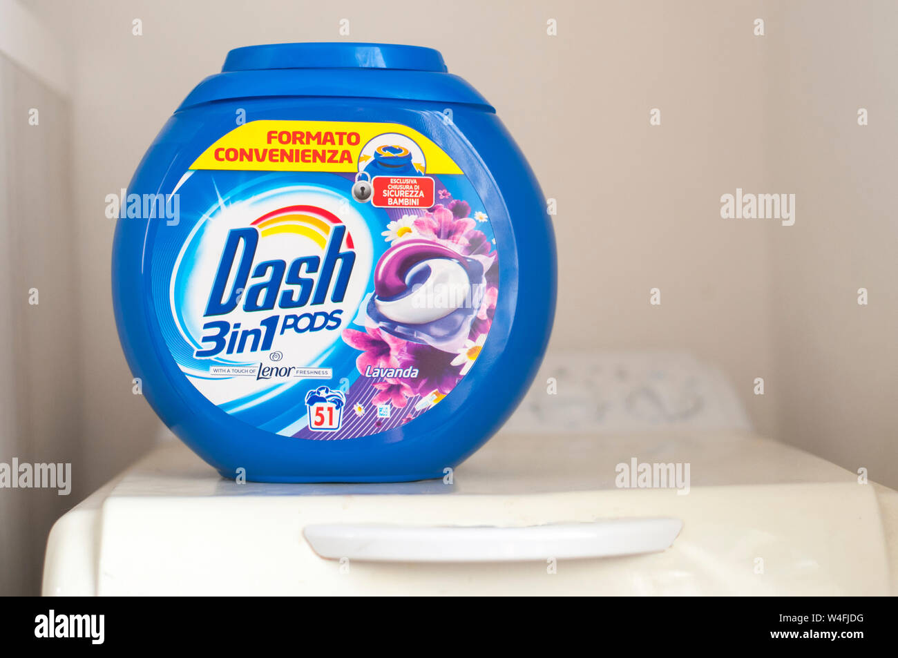 Carrara, Italy - July 23, 2019 - Savings pack for Dash washing machine  capsules, produced by the multinational Procter and Gamble Stock Photo -  Alamy