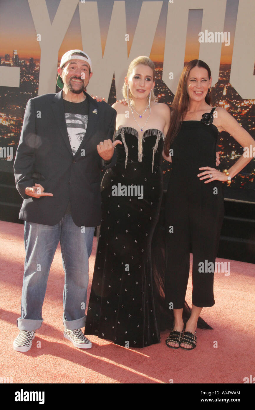 Los Angeles, USA. 22nd July 2019. Los Angeles, USA. 22nd July 2019. Kevin Smith, Harley Quinn Smith, Jennifer Schwalbach Smith 07/22/2019 The Los Angeles Premiere of 'Once Upon A Time In Hollywood' held at the TCL Chinese Theatre in Los Angeles, CA Photo by Izumi Hasegawa/HollywoodNewsWire.co Credit: Hollywood News Wire Inc./Alamy Live News Stock Photo