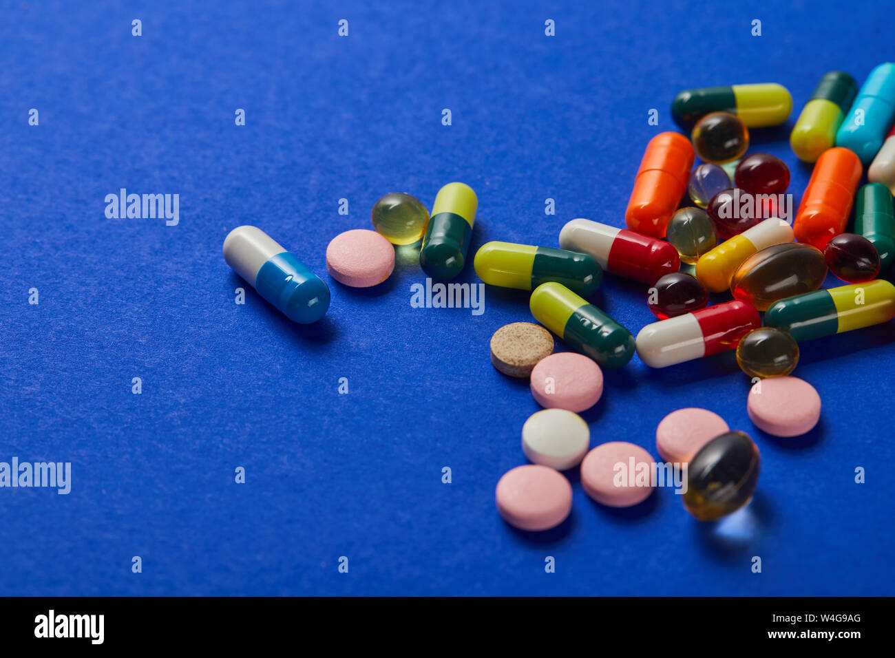 Various objects scattered hi-res stock photography and images - Alamy